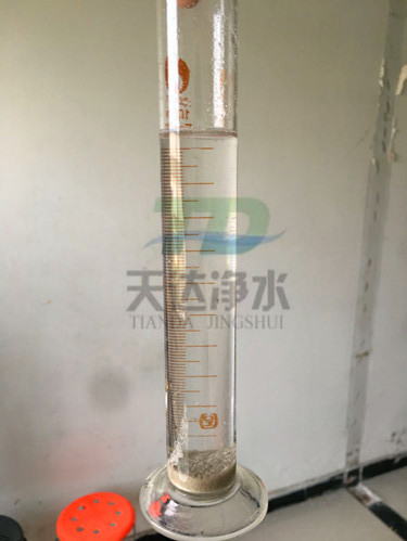 �۱�ϩ������ʹ��ע�����(xi��ng)���R