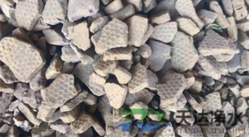 ����Óˮ��ʲô�þ۱�ϩ����